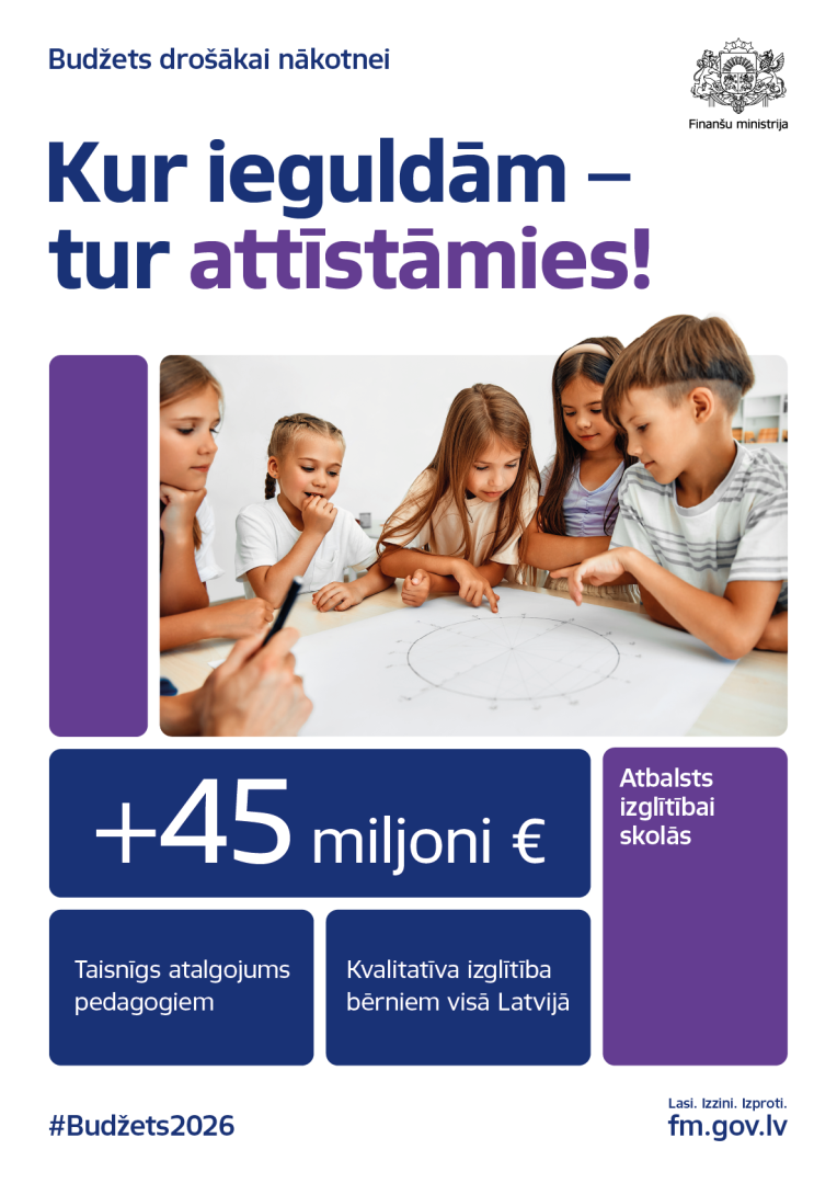 Attēlā redzami pieci bērni, kuri kopā pēta uz galda stāvošu plakātu, uz attēla ir teksts