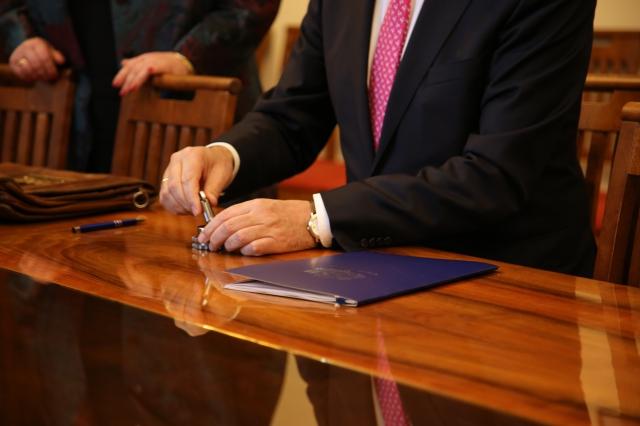 Finanšu ministrs Jānis Reirs Saeimā iesniedz #Budžets2019 likumprojektu
